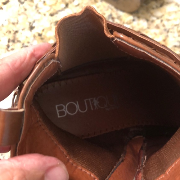 Booties - Picture 4 of 5